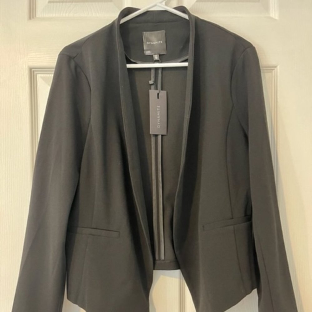 NWT Dynamite Blake Knit Crepe Girlfriend Blazer